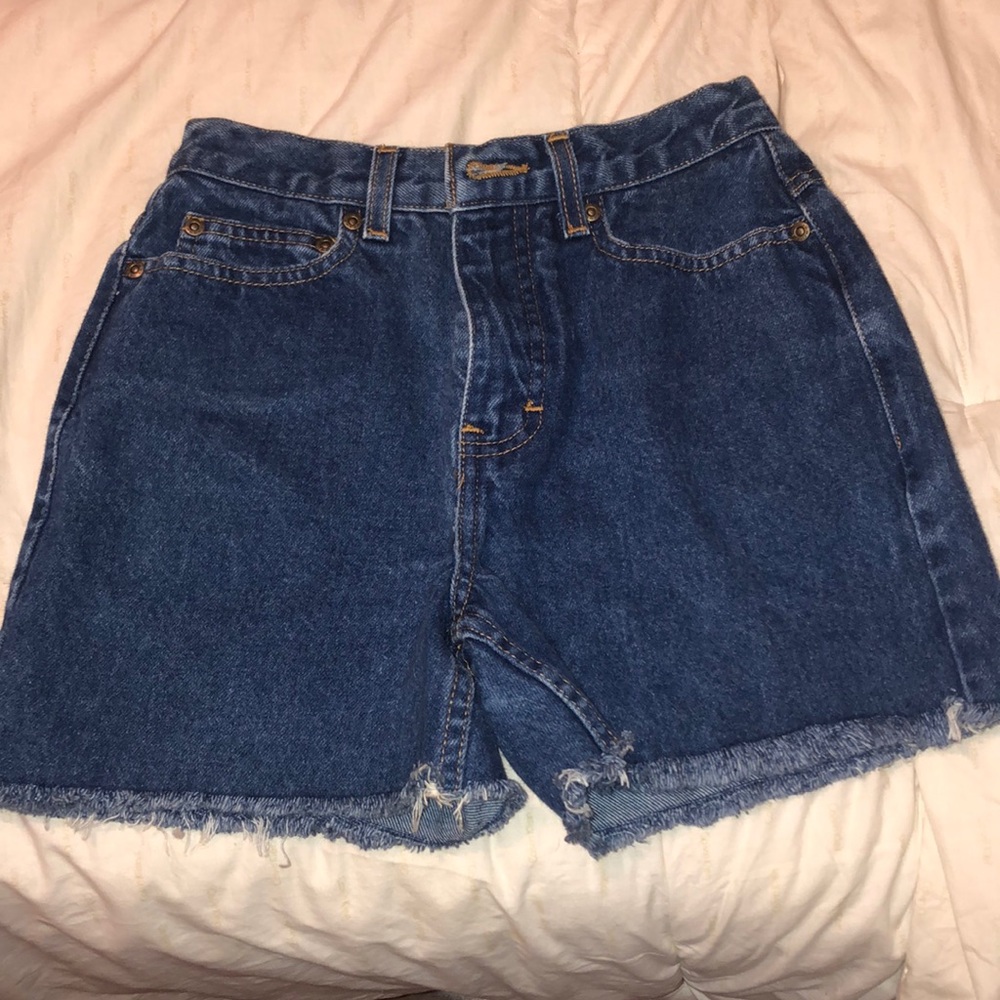 Newport News Shorts